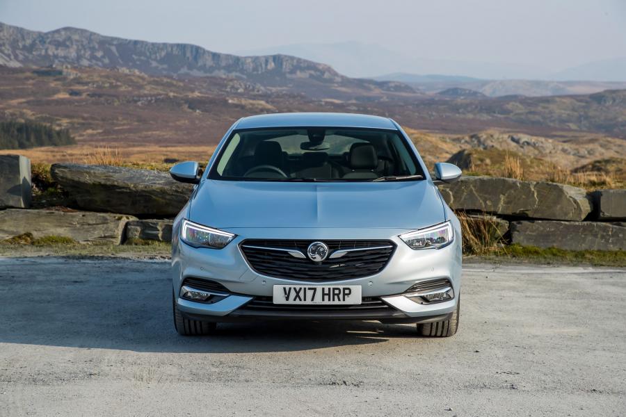  Vauxhall Insignia Grand Sport Turbo 2017 года  (фото 25 из 30)